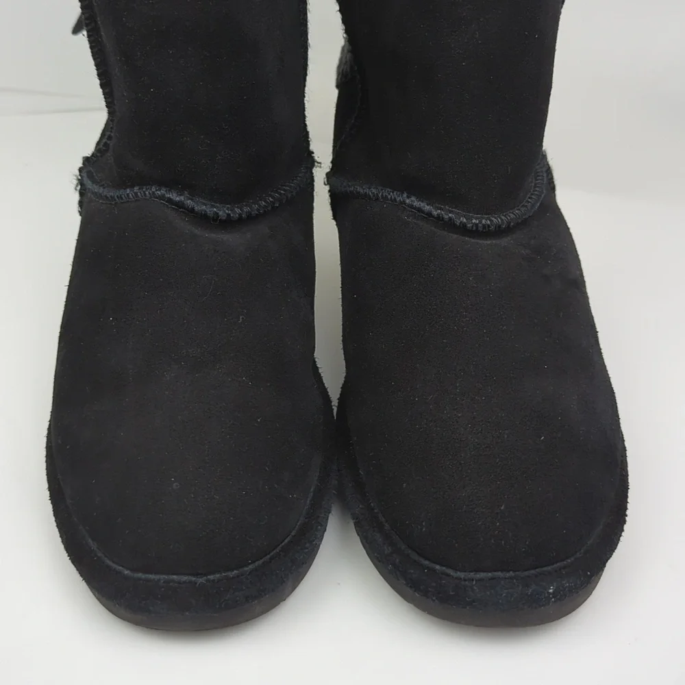 Bearpaw Suede Boshie Boots
